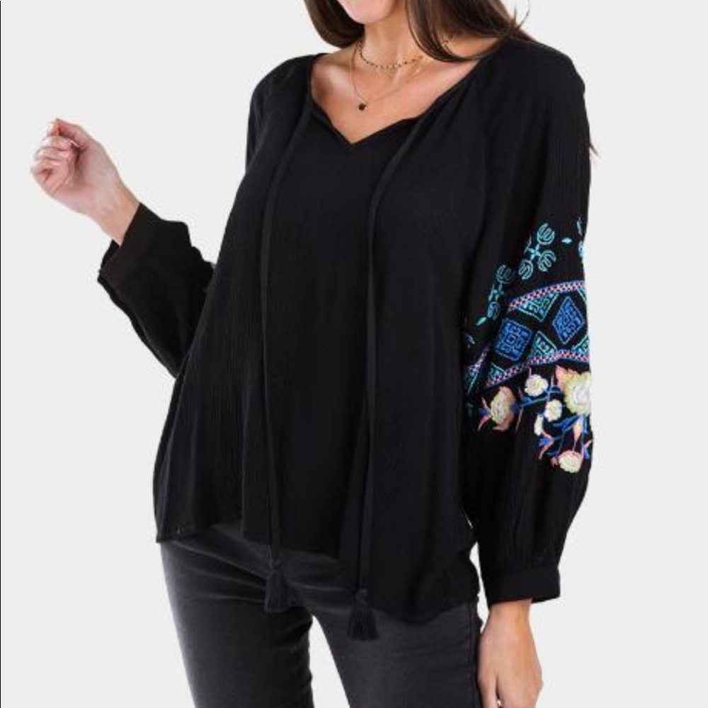 Francescas Boho Black Sleeve Blouse